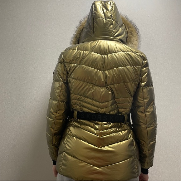 Michael Kors Metallic Gold Quilted Hooded Faux Fur Puffer Coat Size Medium - Picture 2 of 7